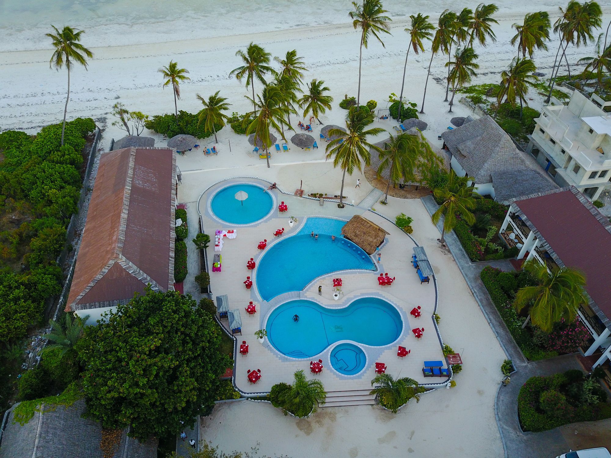 African Sun Sand Sea Beach Resort & Spa Bwejuu Exterior foto